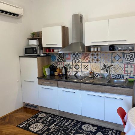 Apartment Villa Lora Пула Екстер'єр фото
