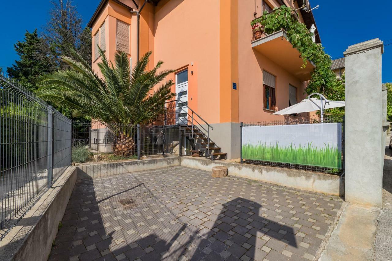 Apartment Villa Lora Пула Екстер'єр фото