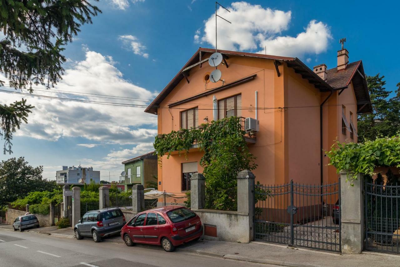 Apartment Villa Lora Пула Екстер'єр фото